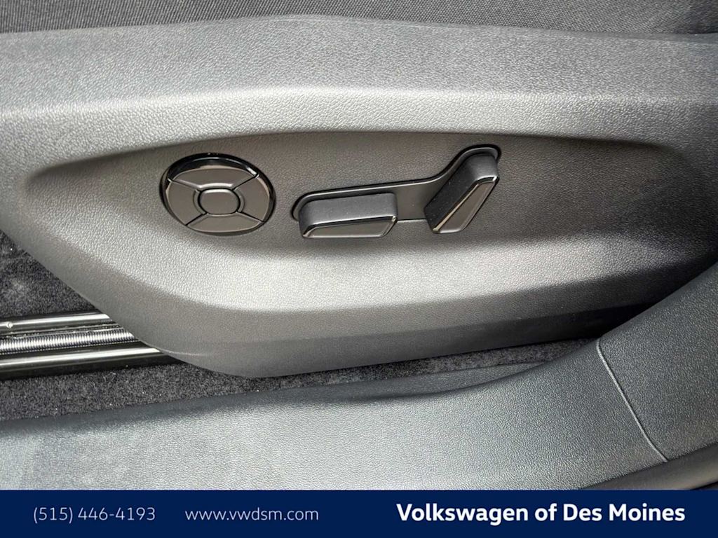 Thumbnail: 2026 Volkswagen Tiguan - 24