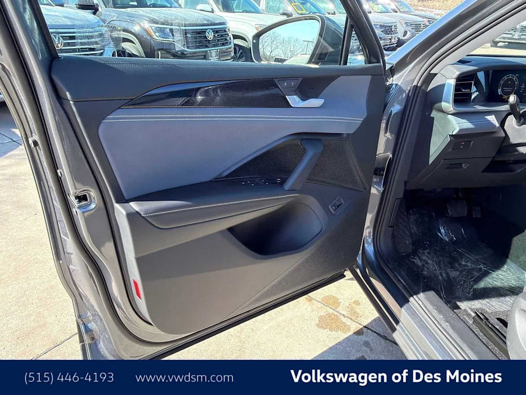 Thumbnail: 2026 Volkswagen Tiguan - 22