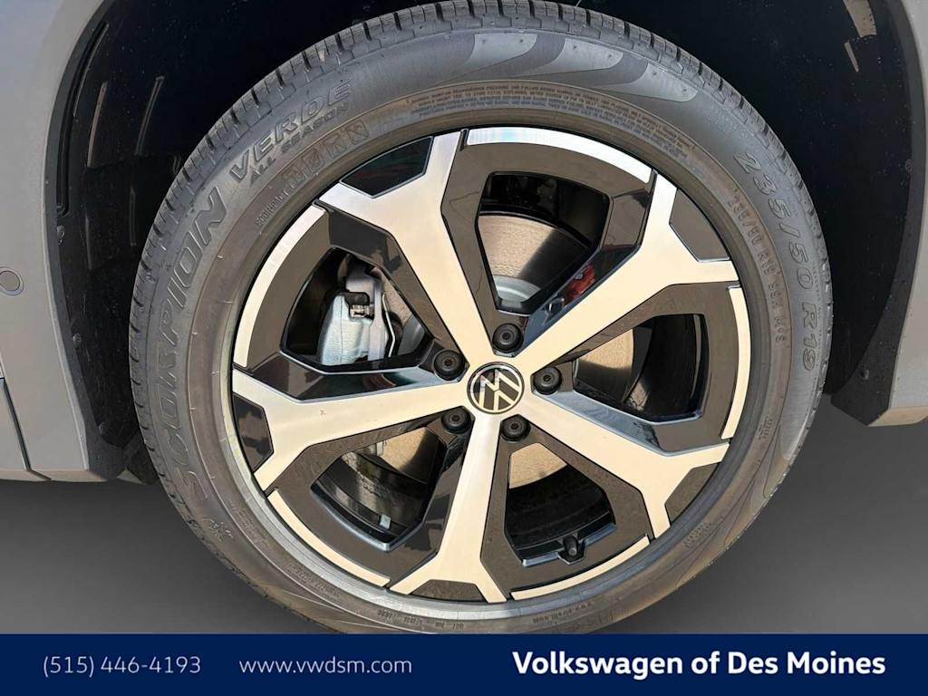 Thumbnail: 2026 Volkswagen Tiguan - 8