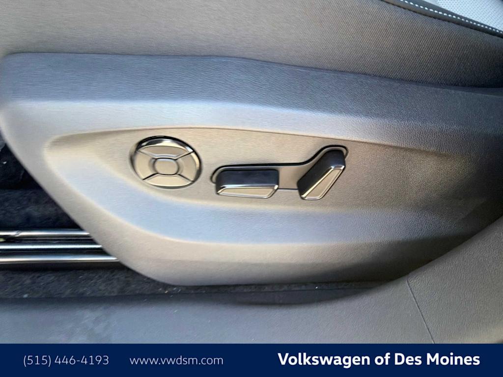 Thumbnail: 2026 Volkswagen Tiguan - 23