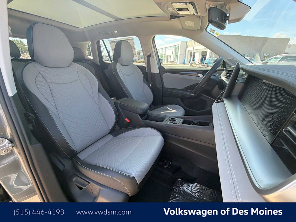 Thumbnail: 2026 Volkswagen Tiguan - 12