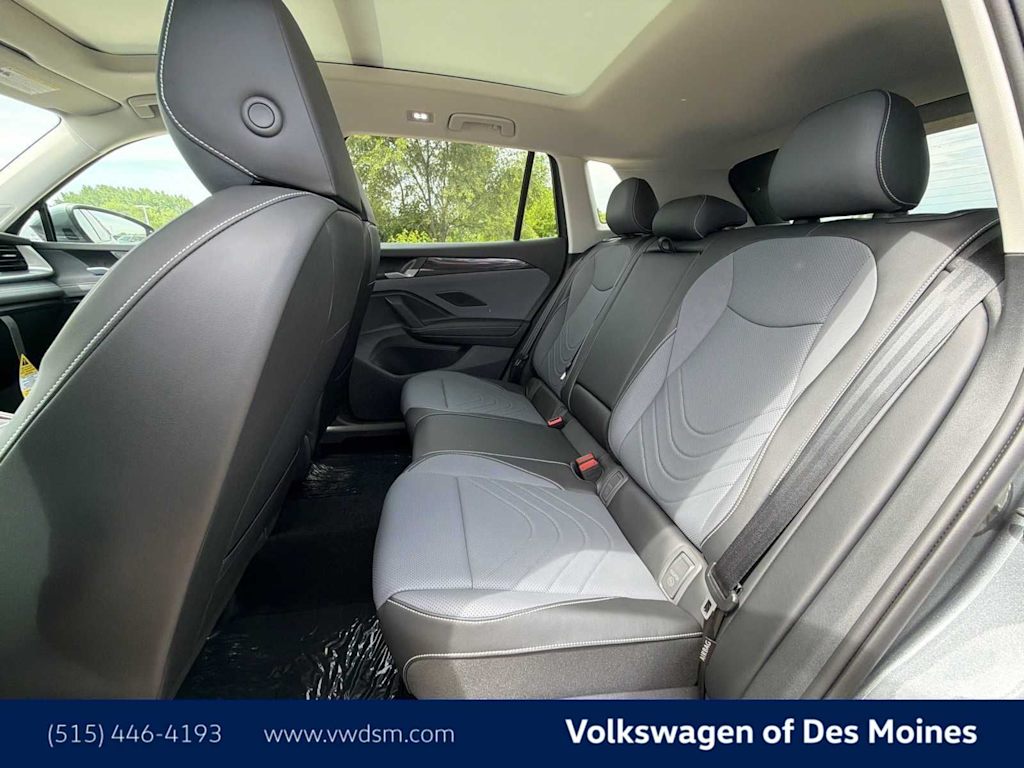 Thumbnail: 2026 Volkswagen Tiguan - 13