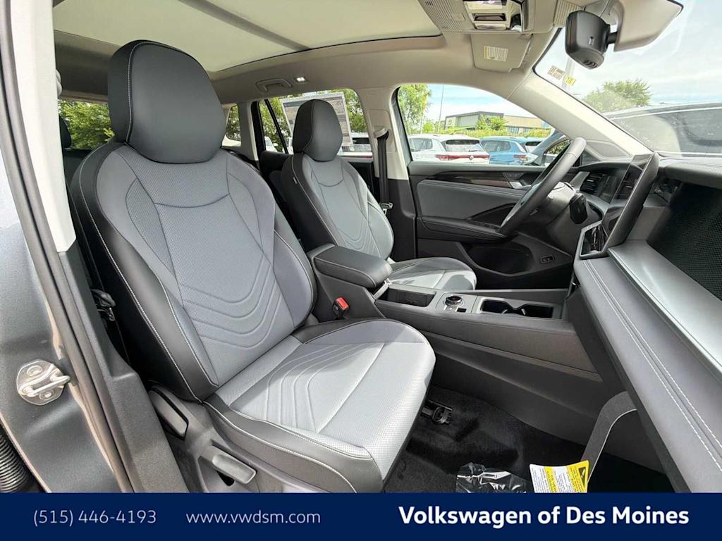 Thumbnail: 2026 Volkswagen Tiguan - 12