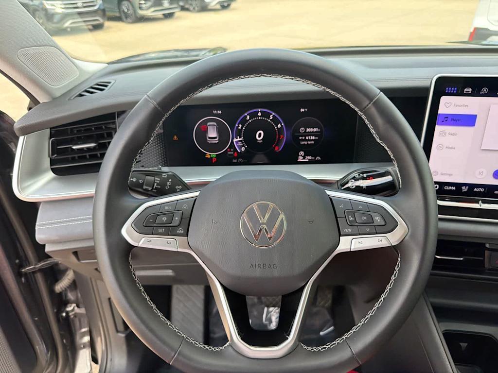 Thumbnail: 2026 Volkswagen Tiguan - 14