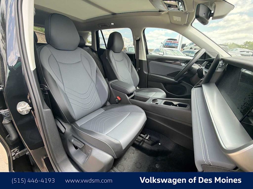 Thumbnail: 2026 Volkswagen Tiguan - 12