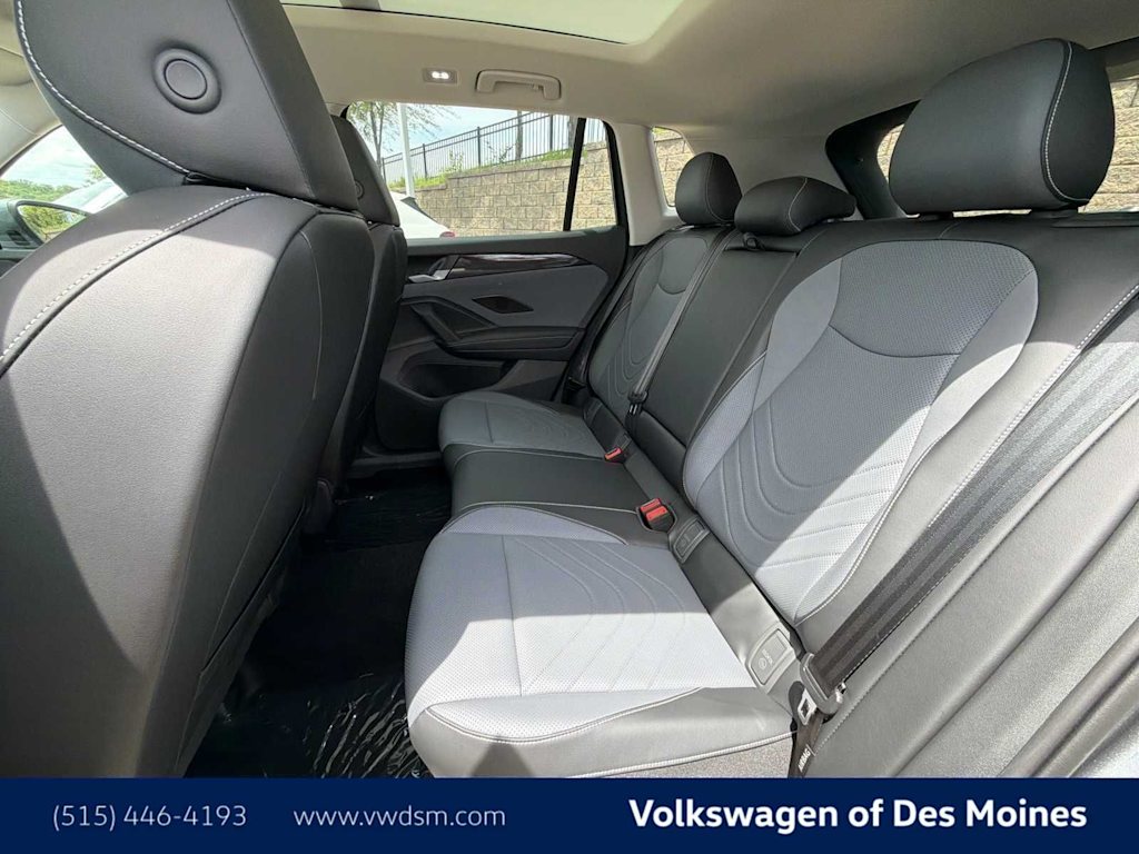Thumbnail: 2026 Volkswagen Tiguan - 12