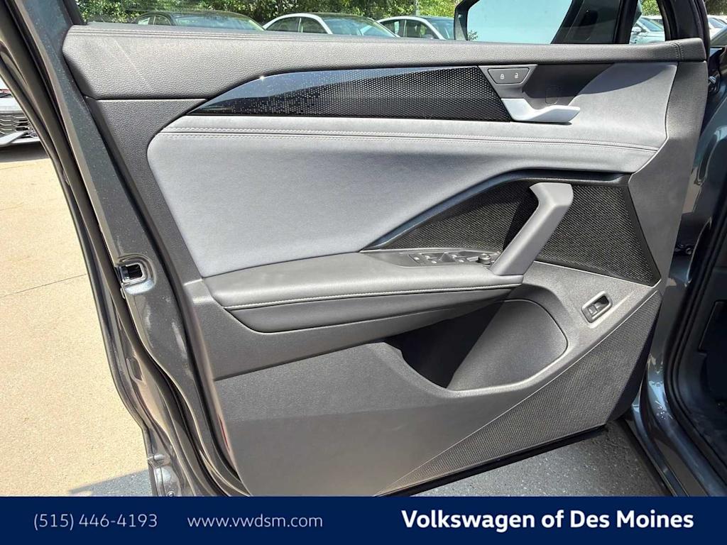 Thumbnail: 2026 Volkswagen Tiguan - 22