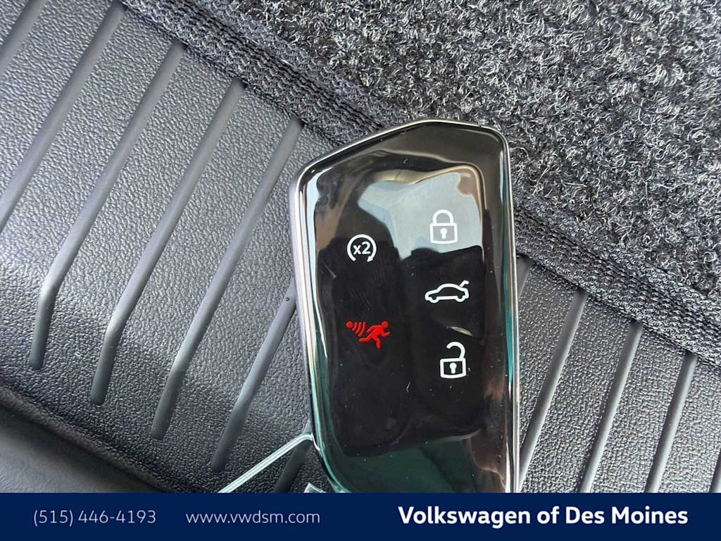 Thumbnail: 2026 Volkswagen Tiguan - 18