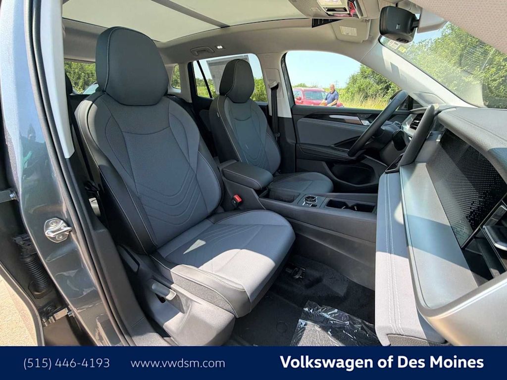 Thumbnail: 2026 Volkswagen Tiguan - 12