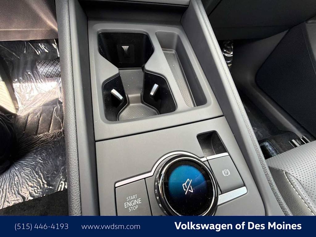 Thumbnail: 2026 Volkswagen Tiguan - 16