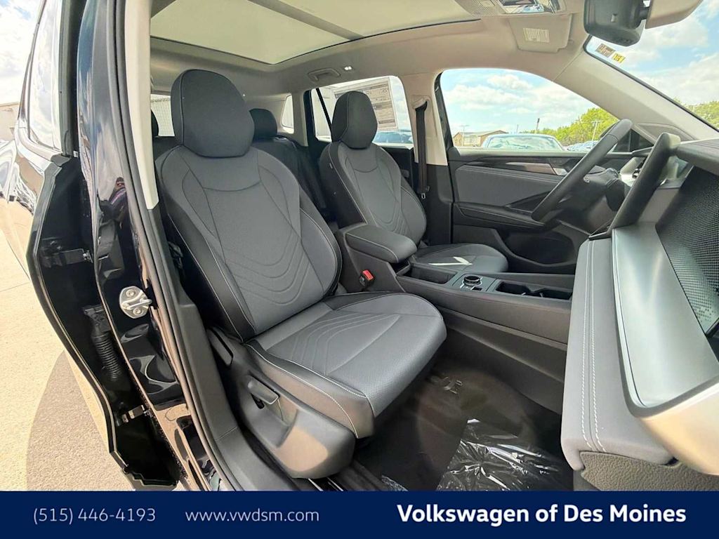 Thumbnail: 2026 Volkswagen Tiguan - 12
