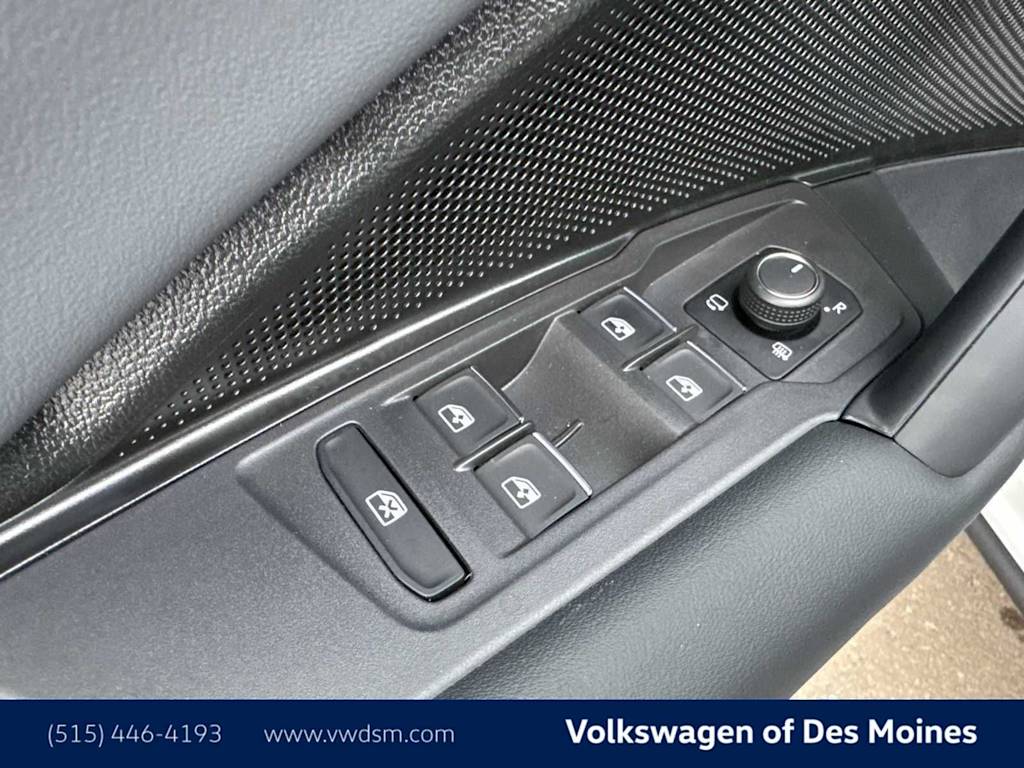 Thumbnail: 2026 Volkswagen Tiguan - 23