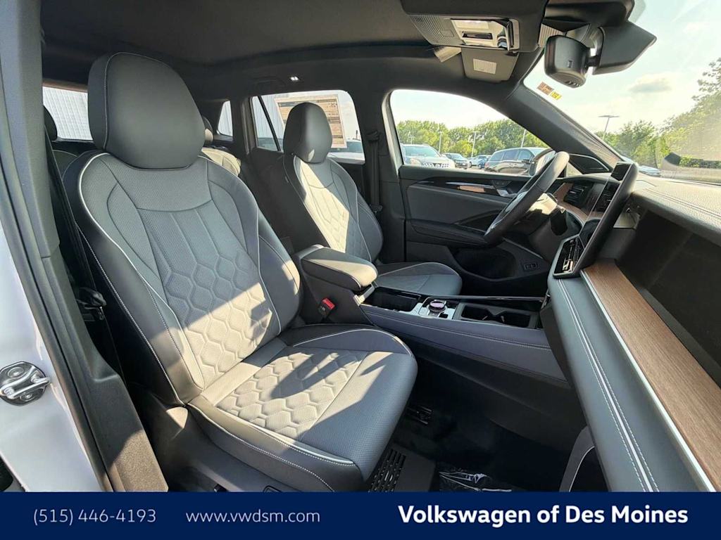 Thumbnail: 2026 Volkswagen Tiguan - 12