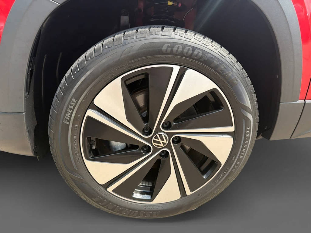 Thumbnail: 2024 Volkswagen Taos - 8