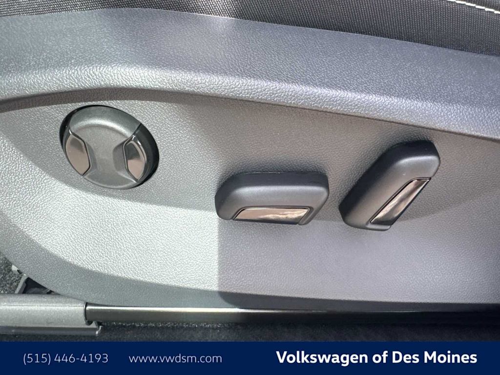 2026 Volkswagen Taos SE - Photo 24