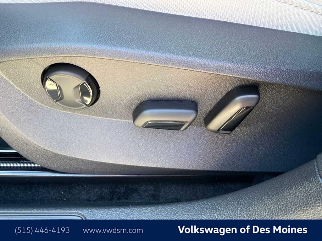 Thumbnail: 2026 Volkswagen Taos - 24