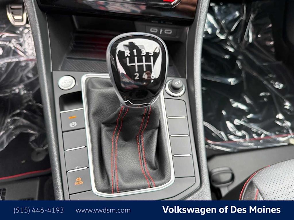 Thumbnail: 2026 Volkswagen Jetta - 15