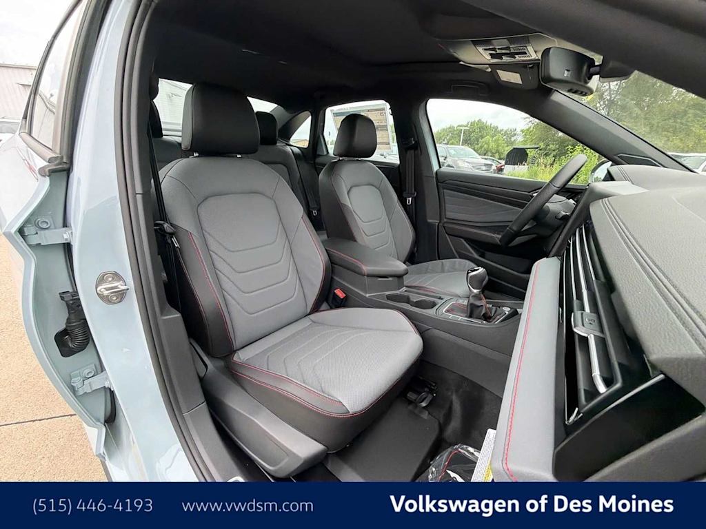 Thumbnail: 2026 Volkswagen Jetta - 12