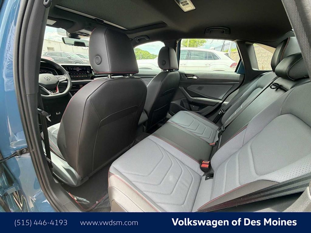 Thumbnail: 2026 Volkswagen Jetta - 5