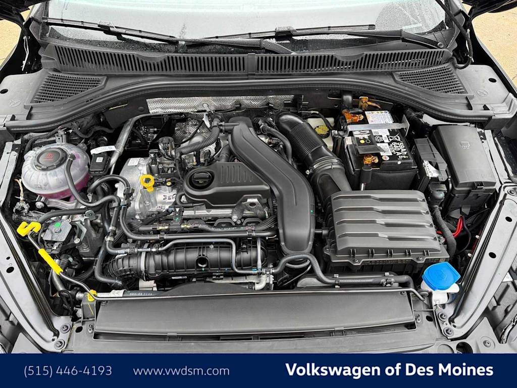 Thumbnail: 2027 Volkswagen Jetta - 8