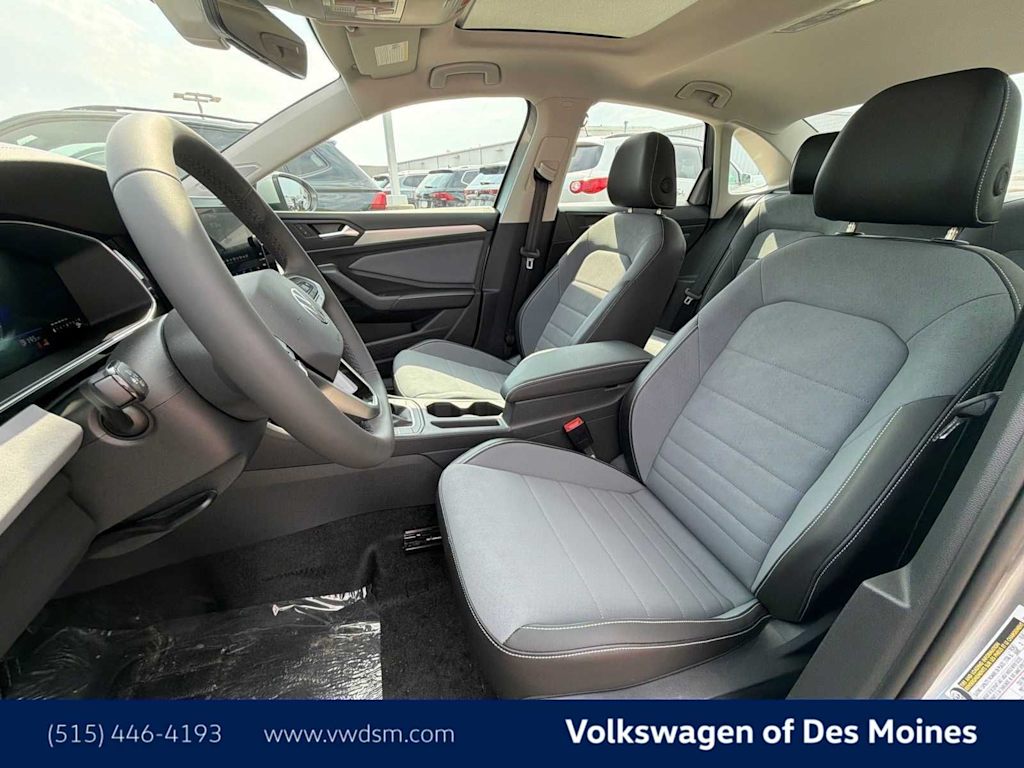 2026 Volkswagen Jetta SE - Photo 11