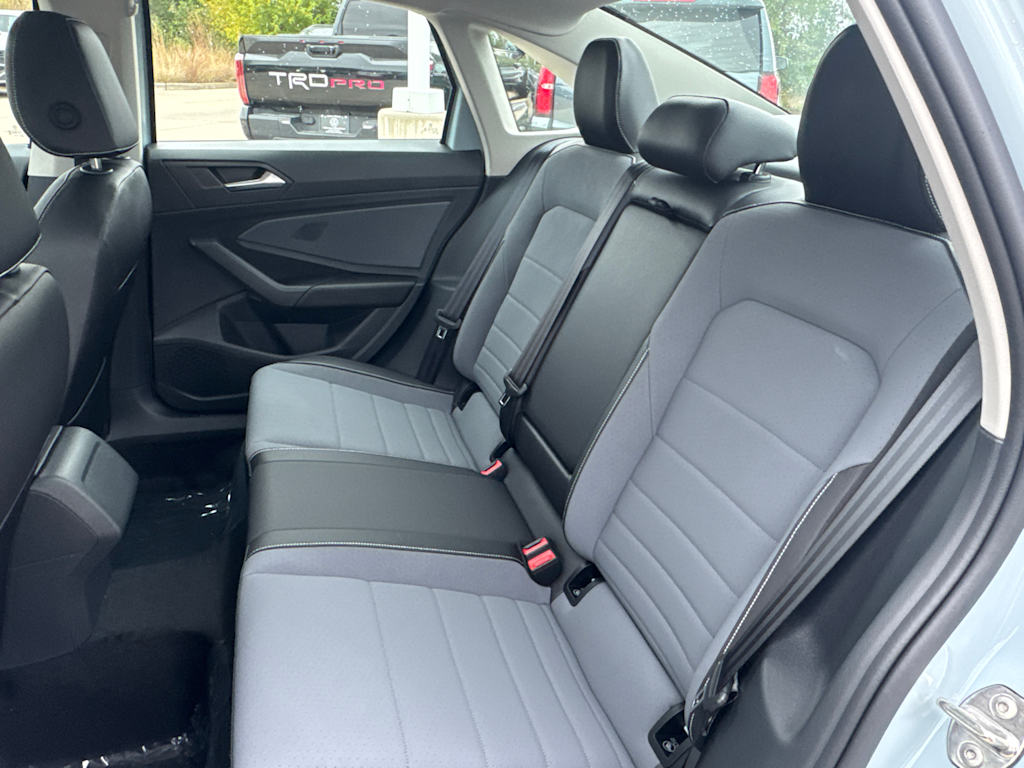 Thumbnail: 2026 Volkswagen Jetta - 12