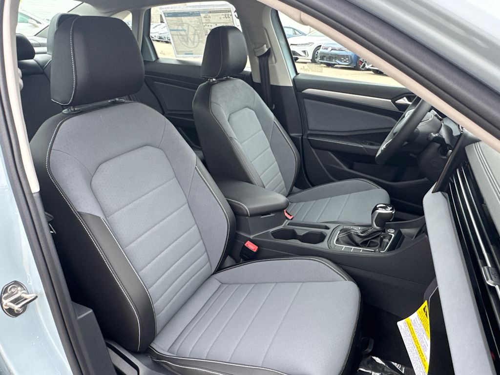 Thumbnail: 2026 Volkswagen Jetta - 11