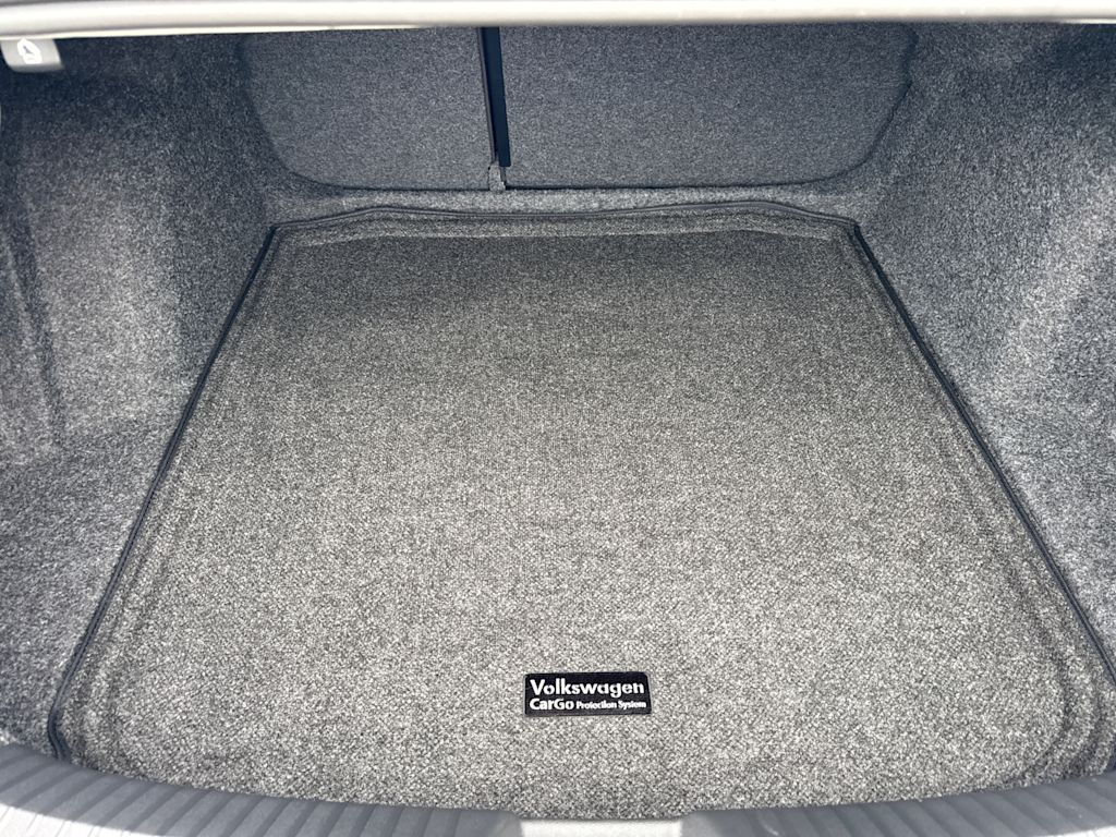 Thumbnail: 2026 Volkswagen Jetta - 17