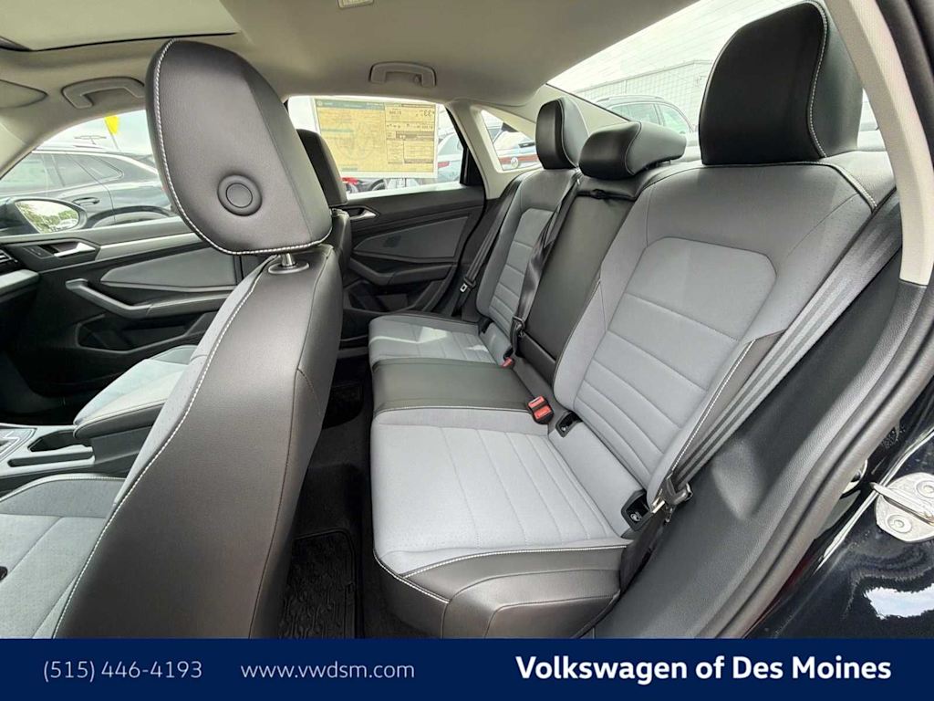 Thumbnail: 2026 Volkswagen Jetta - 12