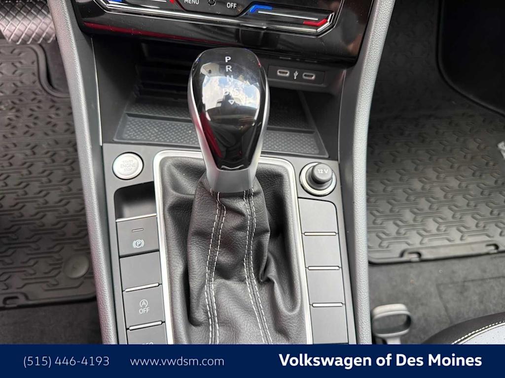 Thumbnail: 2026 Volkswagen Jetta - 14