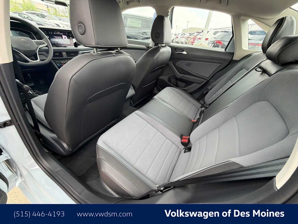 Thumbnail: 2026 Volkswagen Jetta - 19