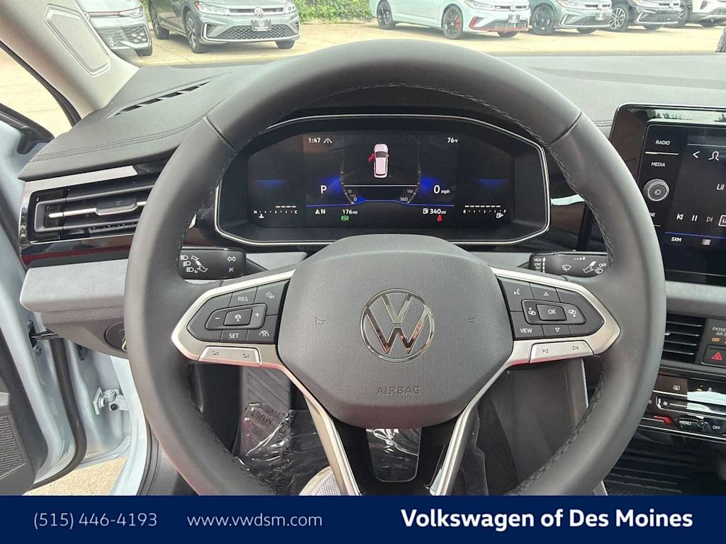 Thumbnail: 2026 Volkswagen Jetta - 10