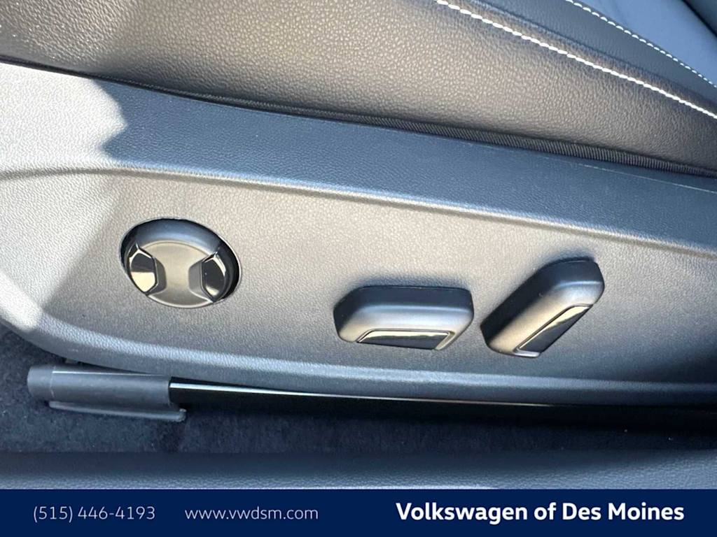 2026 Volkswagen Jetta SE - Photo 24