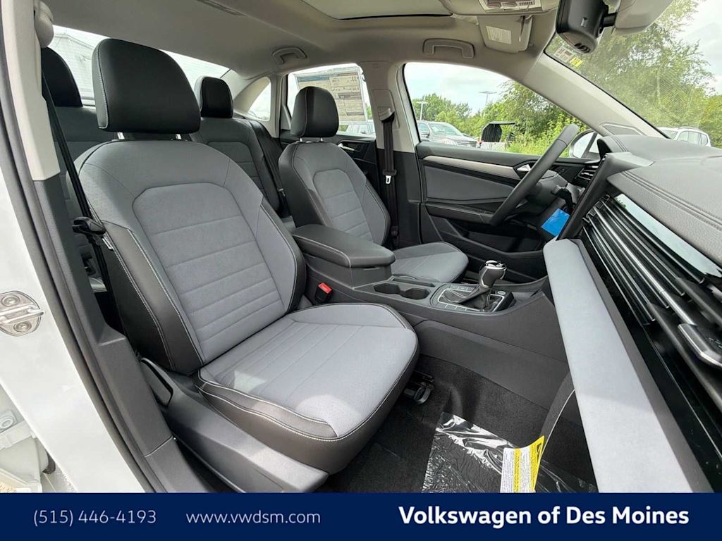 Thumbnail: 2026 Volkswagen Jetta - 12