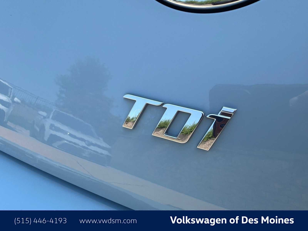 Thumbnail: 2014 Volkswagen Beetle - 7