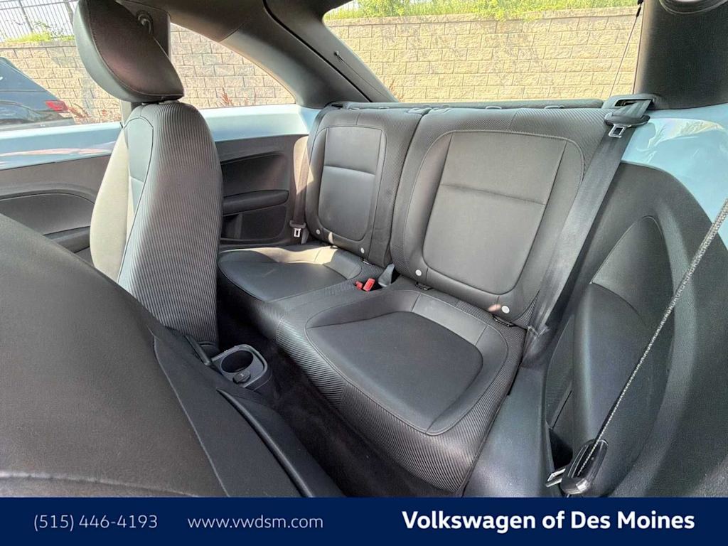 Thumbnail: 2014 Volkswagen Beetle - 13