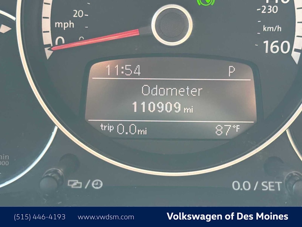 Thumbnail: 2014 Volkswagen Beetle - 16