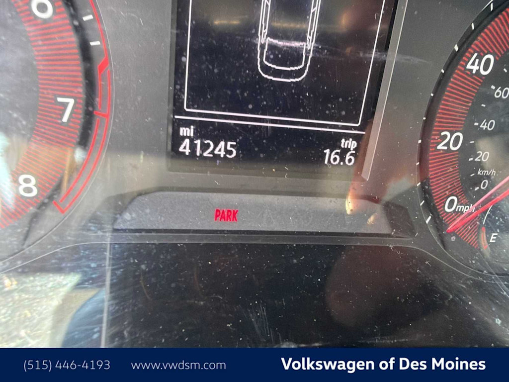 Thumbnail: 2019 Volkswagen Jetta - 16