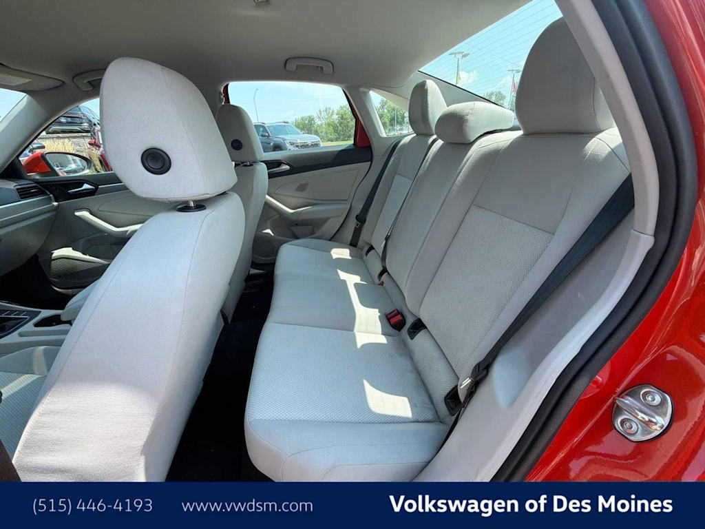 Thumbnail: 2019 Volkswagen Jetta - 13