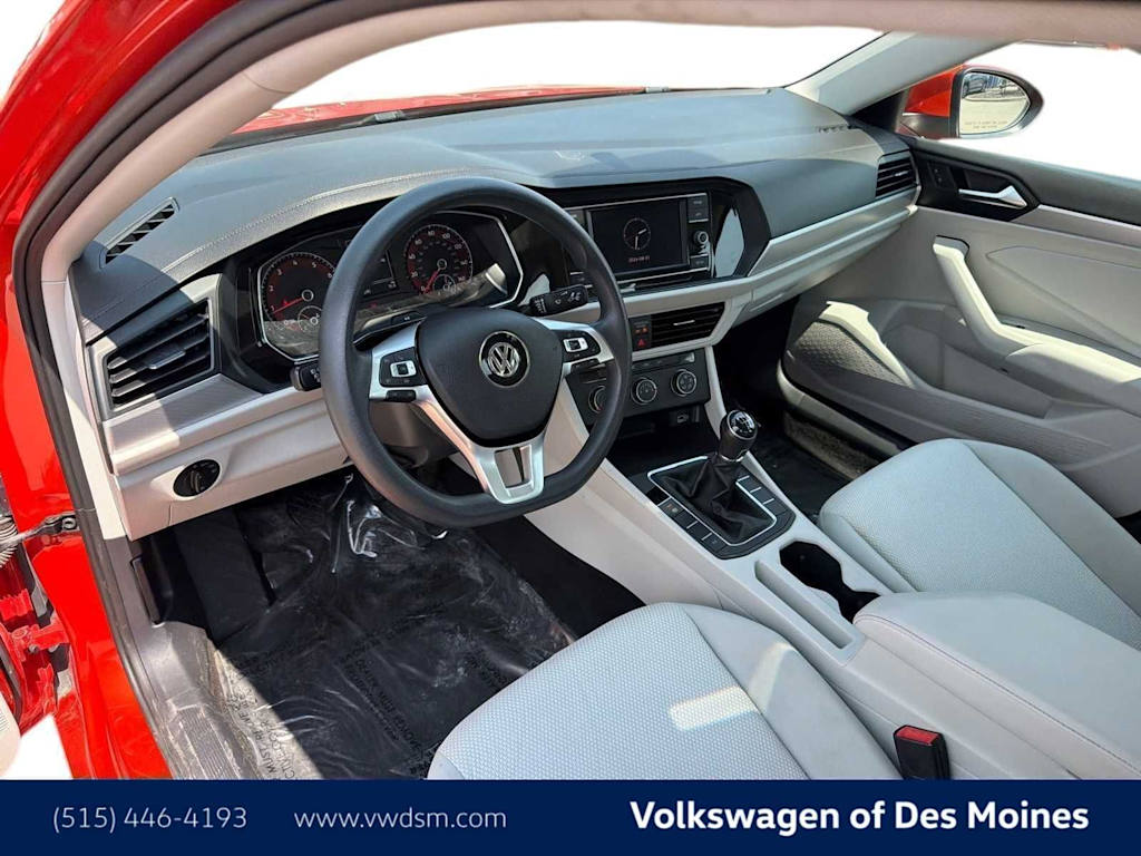 Thumbnail: 2019 Volkswagen Jetta - 2