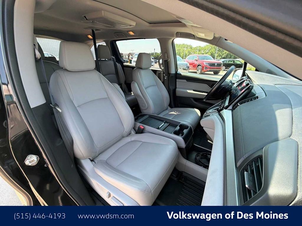 Thumbnail: 2018 Honda Odyssey - 11
