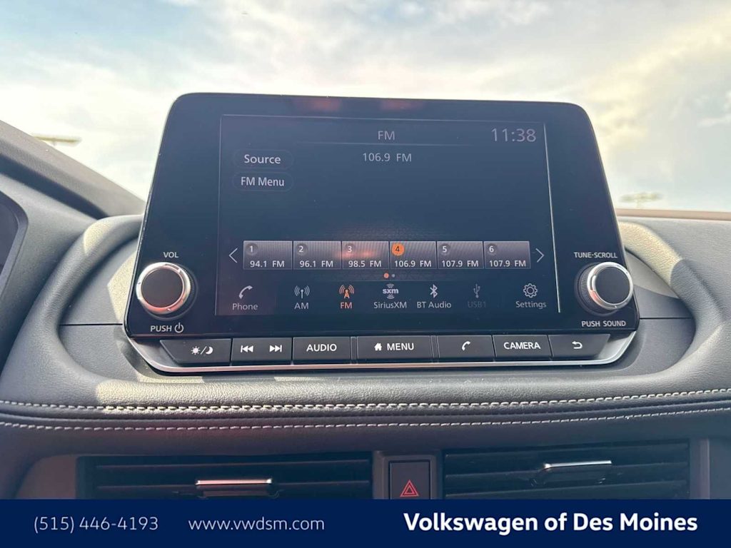 Thumbnail: 2023 Nissan Rogue - 15