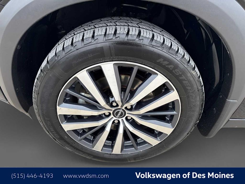 Thumbnail: 2022 Nissan Pathfinder - 8