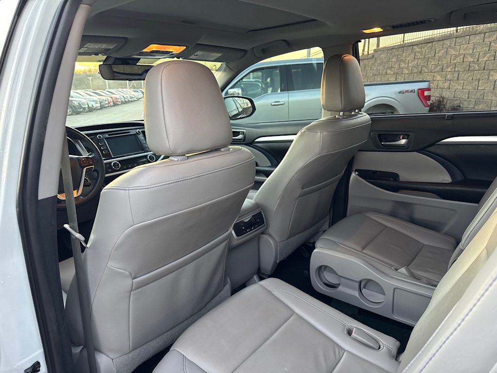 2019 Toyota Highlander XLE 21