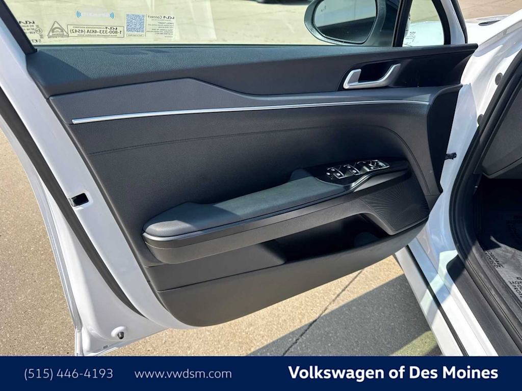 Thumbnail: 2024 Kia K5 - 21