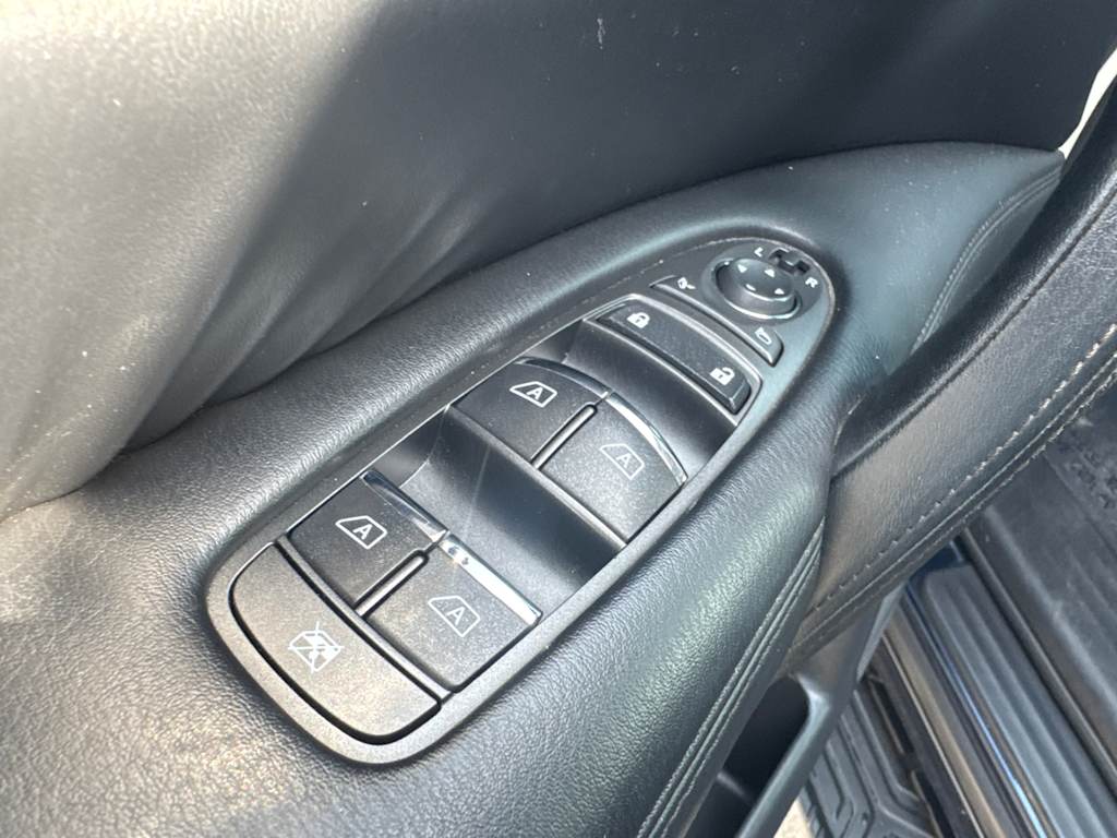 Thumbnail: 2023 Nissan Armada - 23