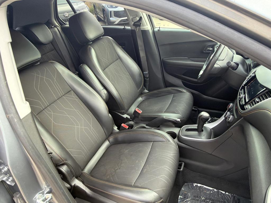 Thumbnail: 2019 Chevrolet Trax - 12