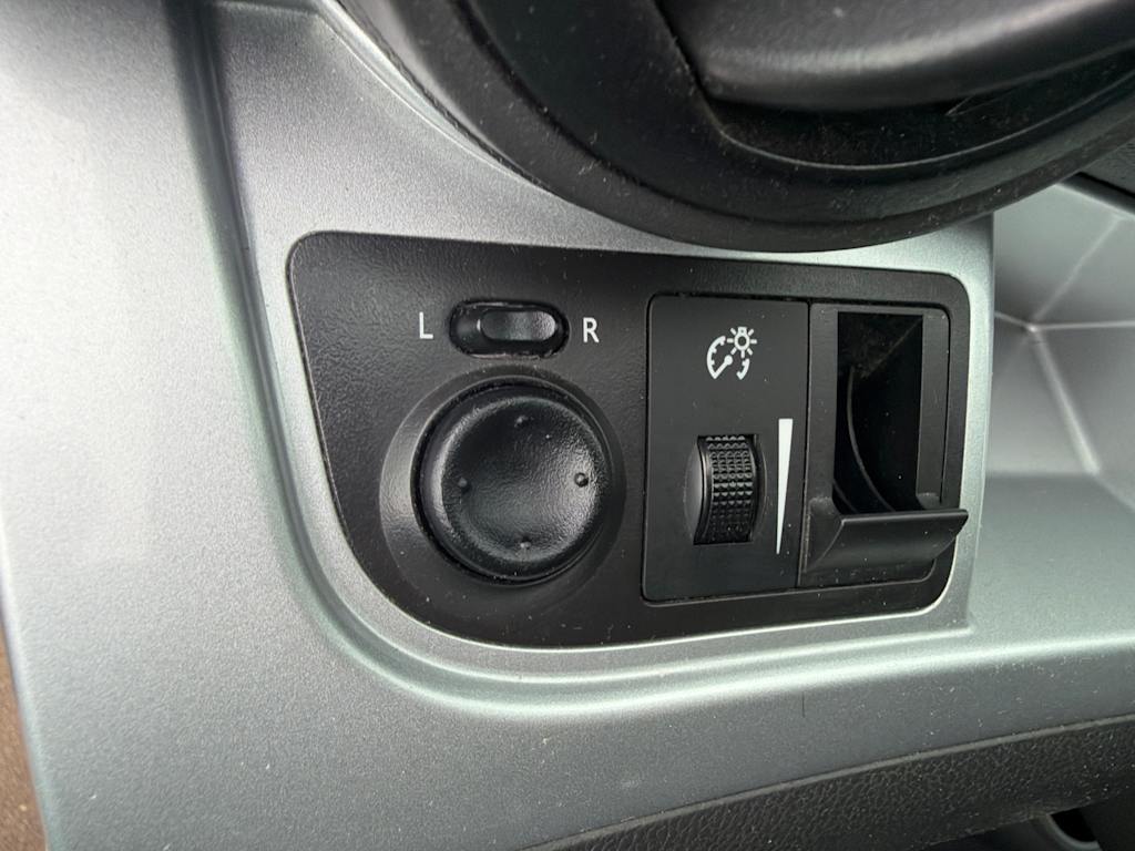 Thumbnail: 2013 Chevrolet Spark - 20