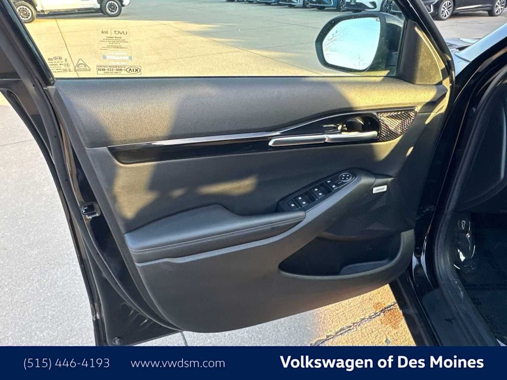 Thumbnail: 2021 Kia Seltos - 21