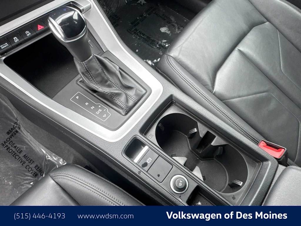 Thumbnail: 2025 Audi Q3 - 15